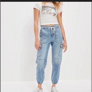 American Eagle Outfitters Light Blue Jogger Jeans